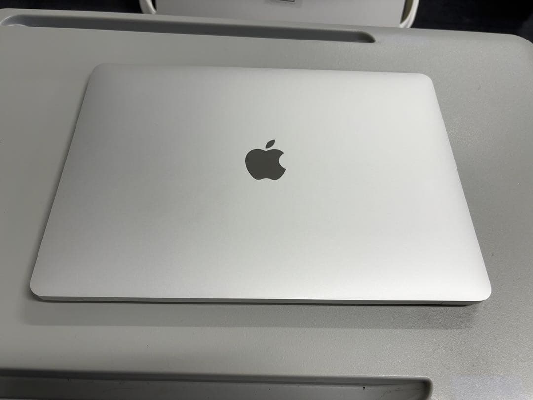 MacBookAirM1 2020シルバー16GB512GB USキー13インチ
