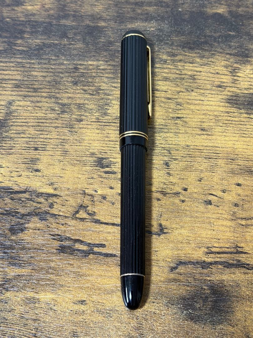 1980年製　初代　ジャスタス　14金　ゴールド　万年筆　パイロット　嵌合式　M