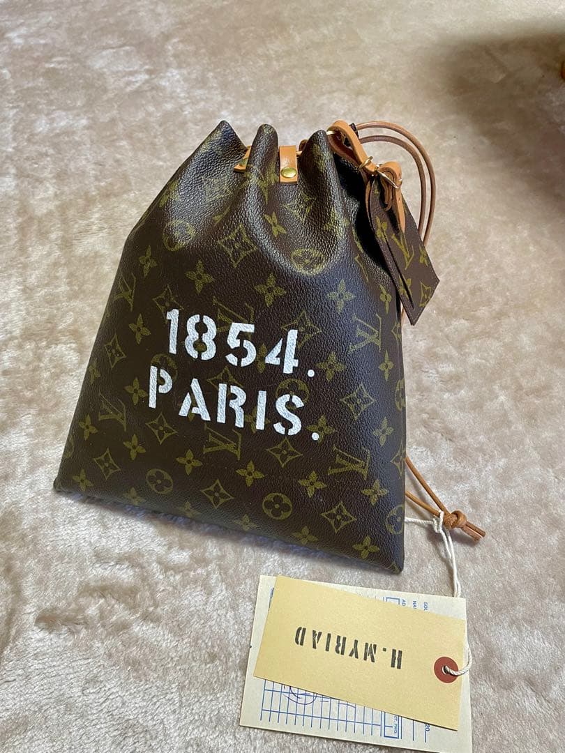 ◾️新品未使用　h.myriad 巾着ポーチ　ショルダーポーチ