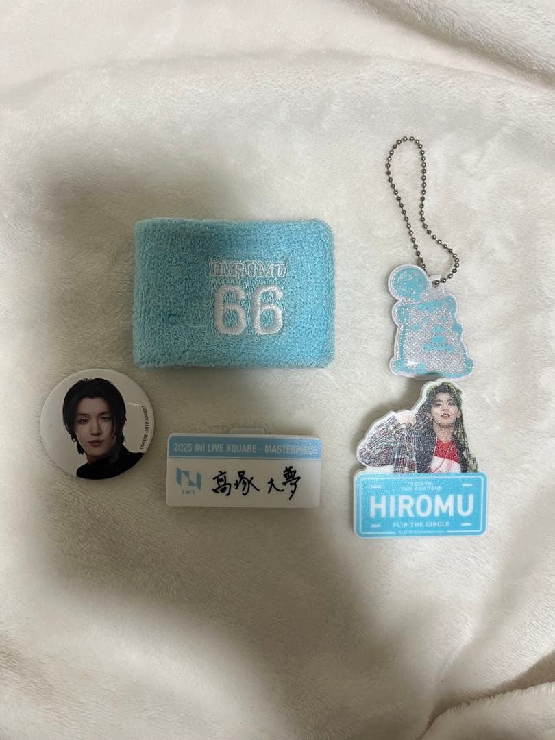 髙塚大夢　XQUARE ネームプレートリストバンド　缶バッジ　キーホルダー