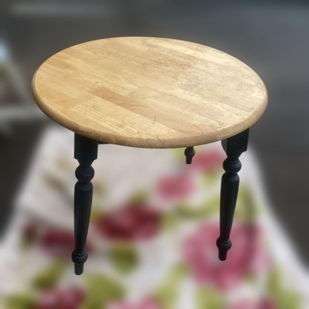 木製円形テーブル アンティーク風