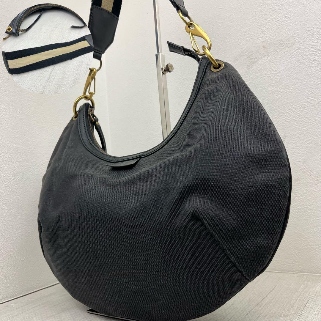 GUCCI グッチ ハンドバッグ ワンショルダーバッグ レザー 三日月 型