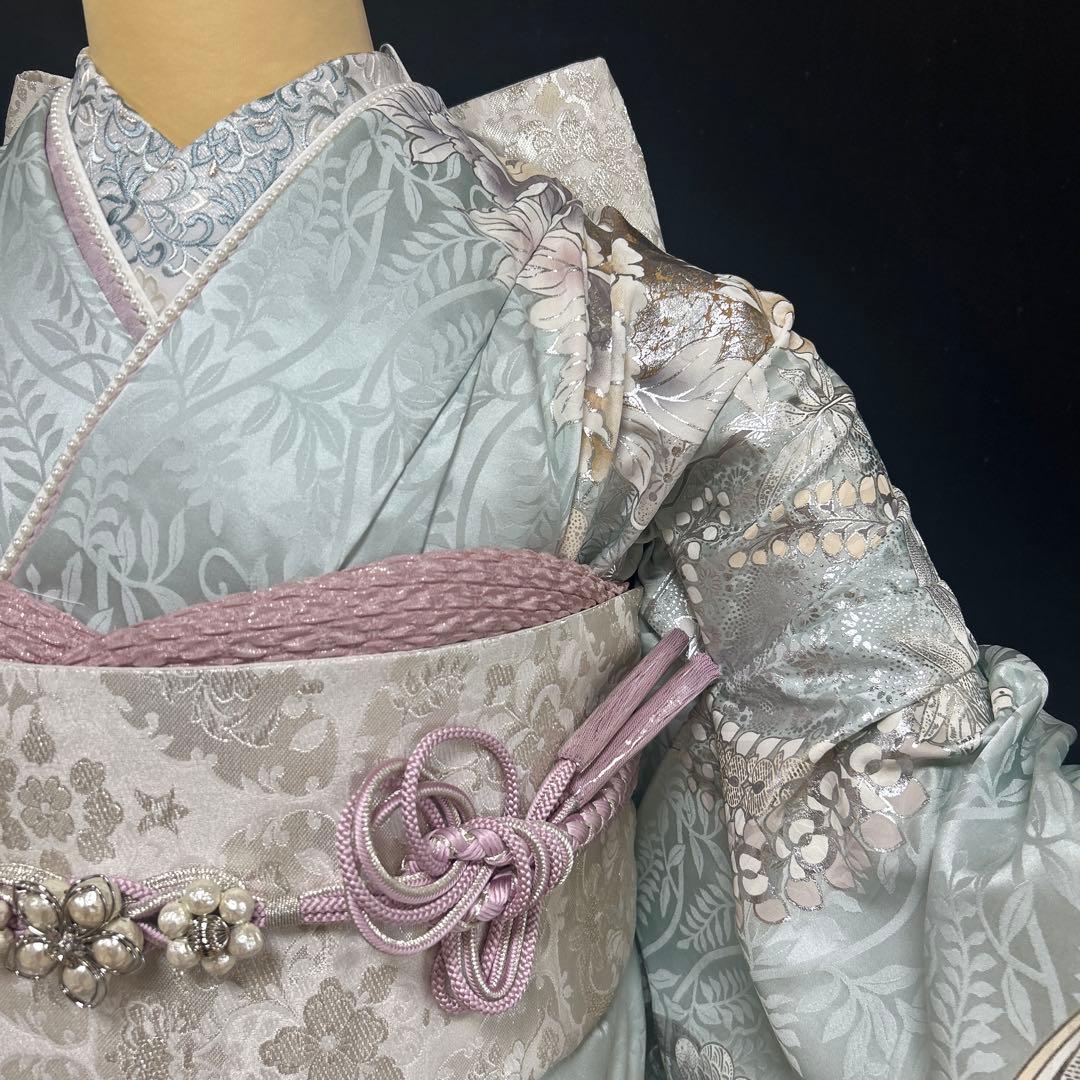 水色の牡丹や菊の上品な振袖フルセット(大きくお仕立て出来ます)