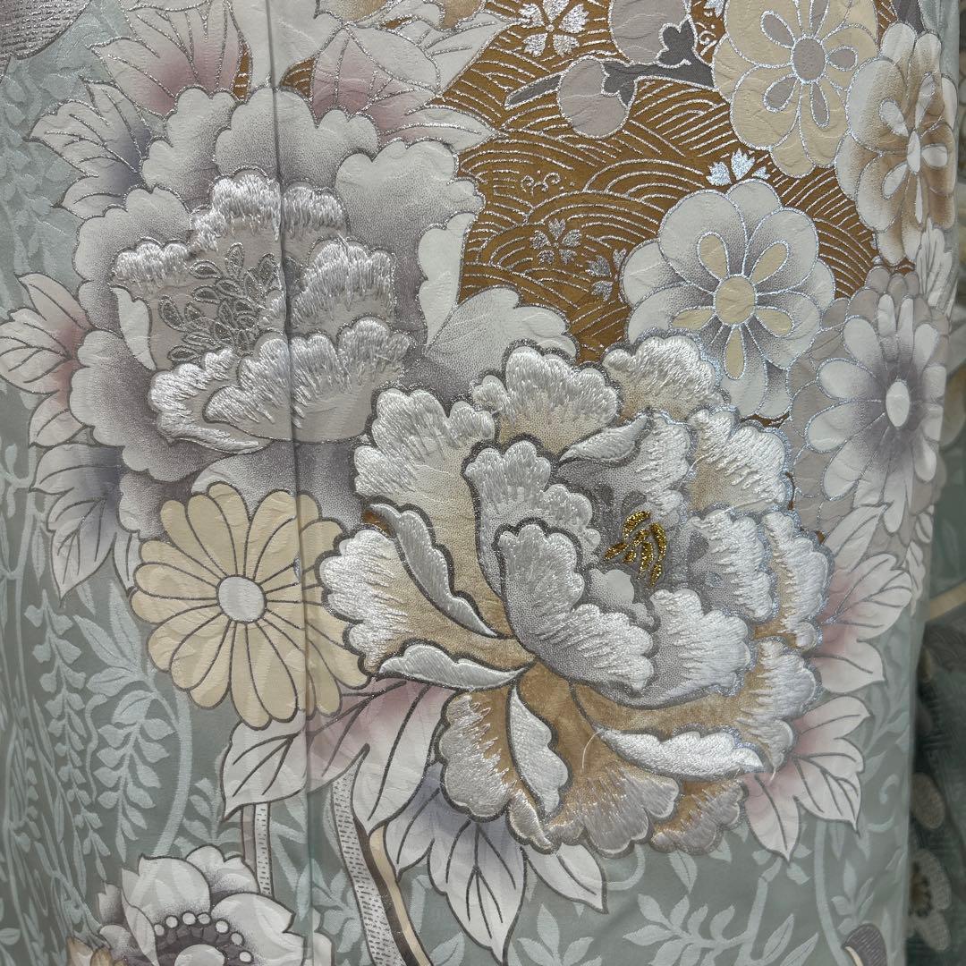 水色の牡丹や菊の上品な振袖フルセット(大きくお仕立て出来ます)