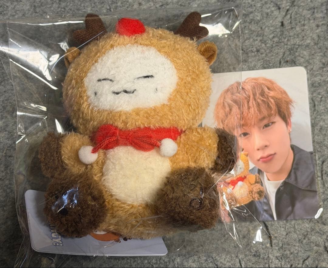 winter Edition⭐︎ MANRANGYI (ジュホン)トレカ付新品