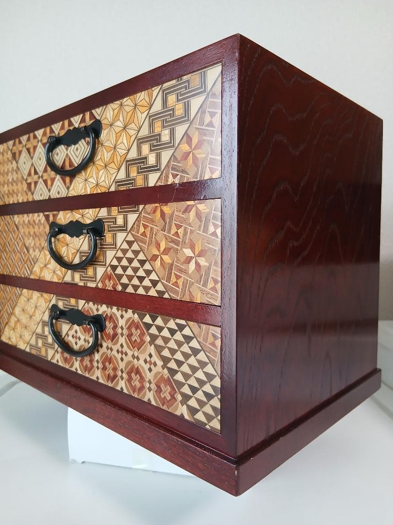 寄木細工 三段引き出し