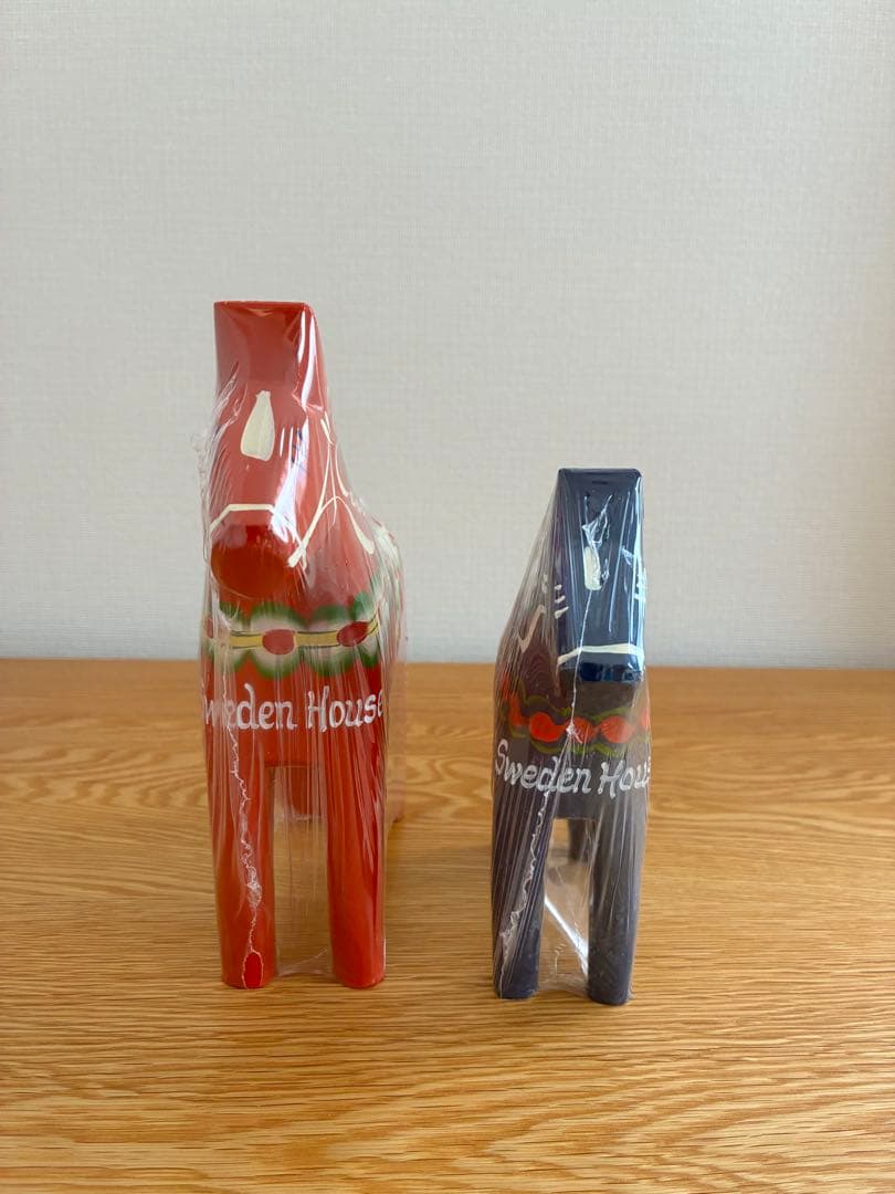 【専用】新品 未使用 未開封！ダーラナホース 20㎝と16㎝ 赤青 2体