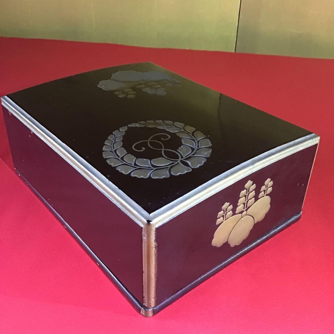 金泥高盛　五七の桐家紋　漆塗　明治期　　　za-1