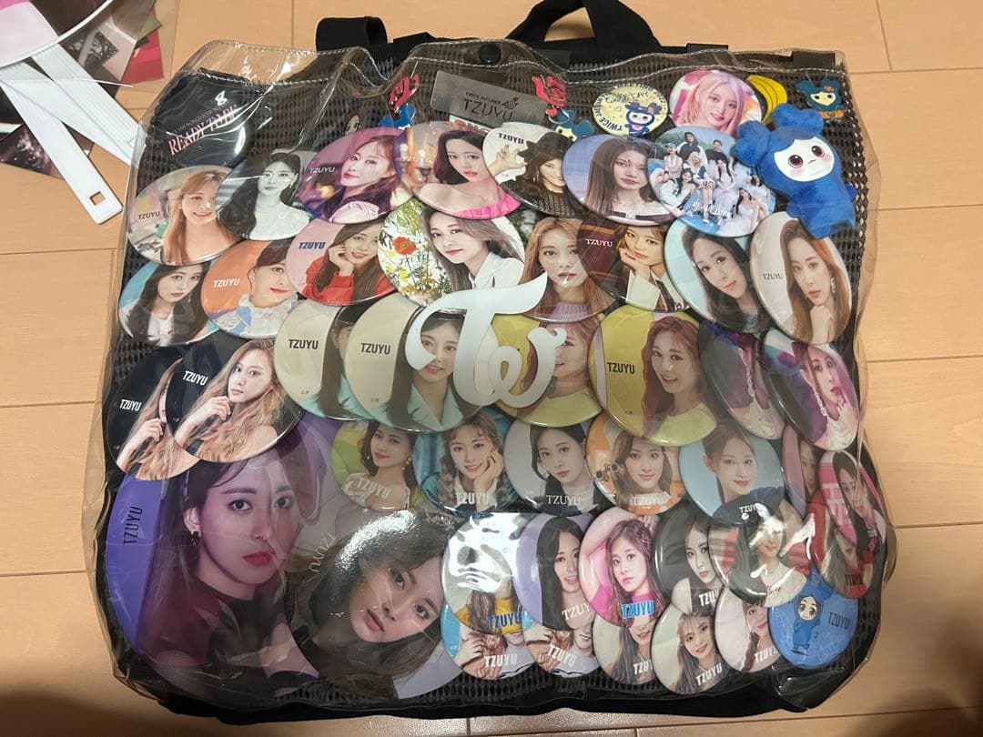 TWICE ツウィ 痛バ