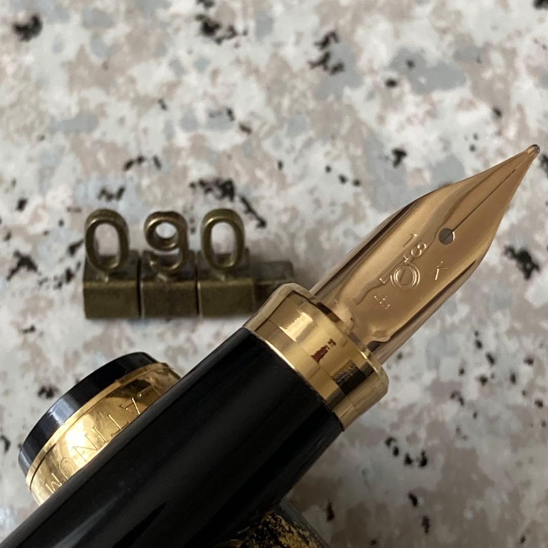 #090 オーバーホール済み 万年筆 PLATINUM 蒔絵 赤富士18k