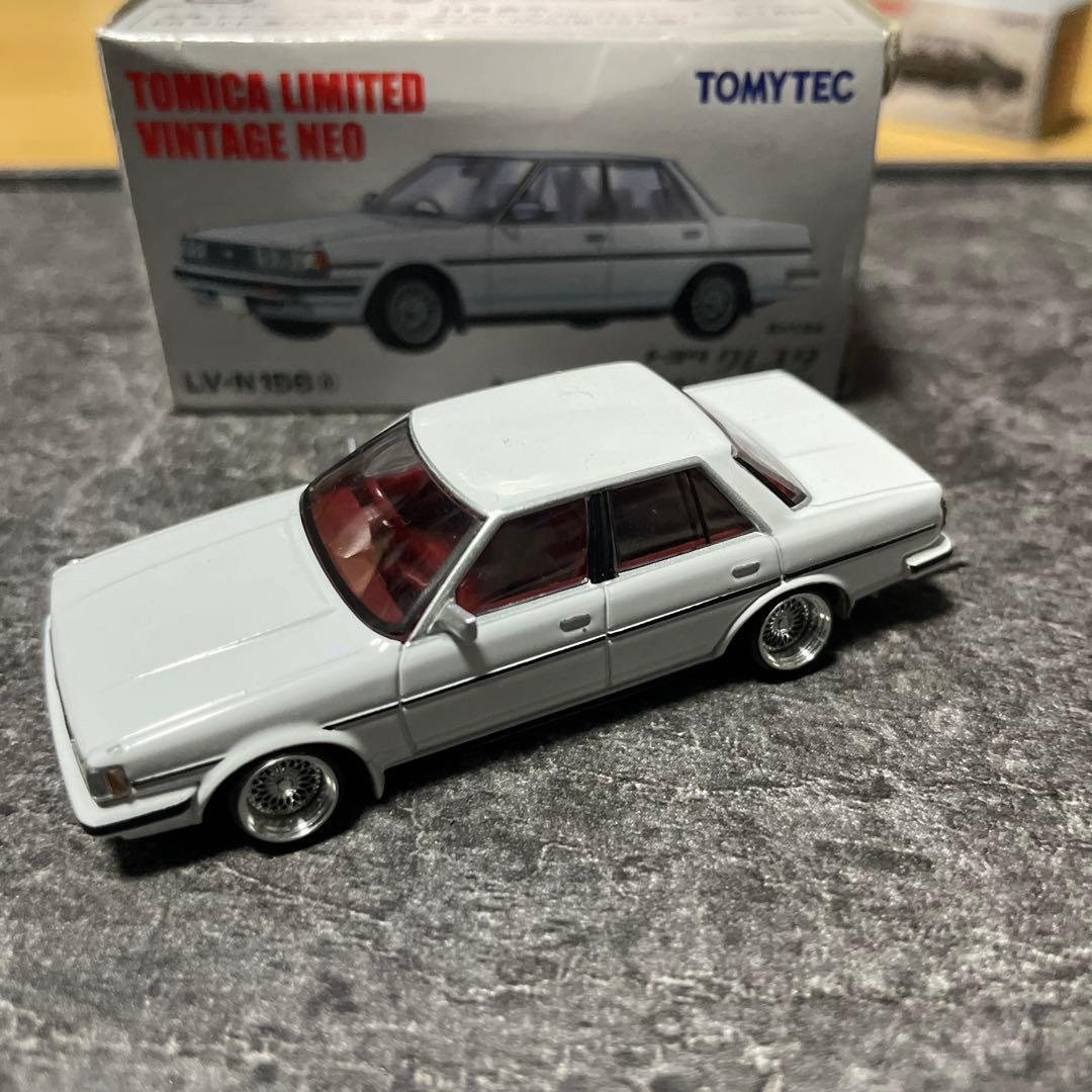 トミカリミテッド　クレスタ