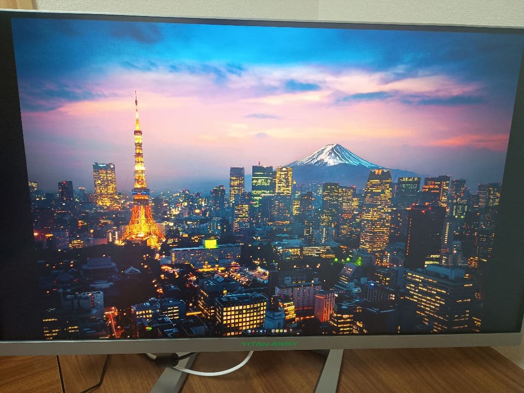 TITAN ARMY P32A6V-PRO 32インチ 4K