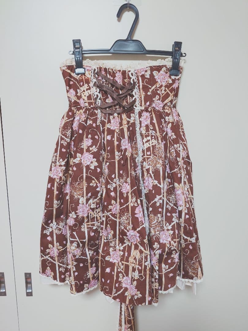 Alice and the pirates　ローズジェイル　バッスルスカート