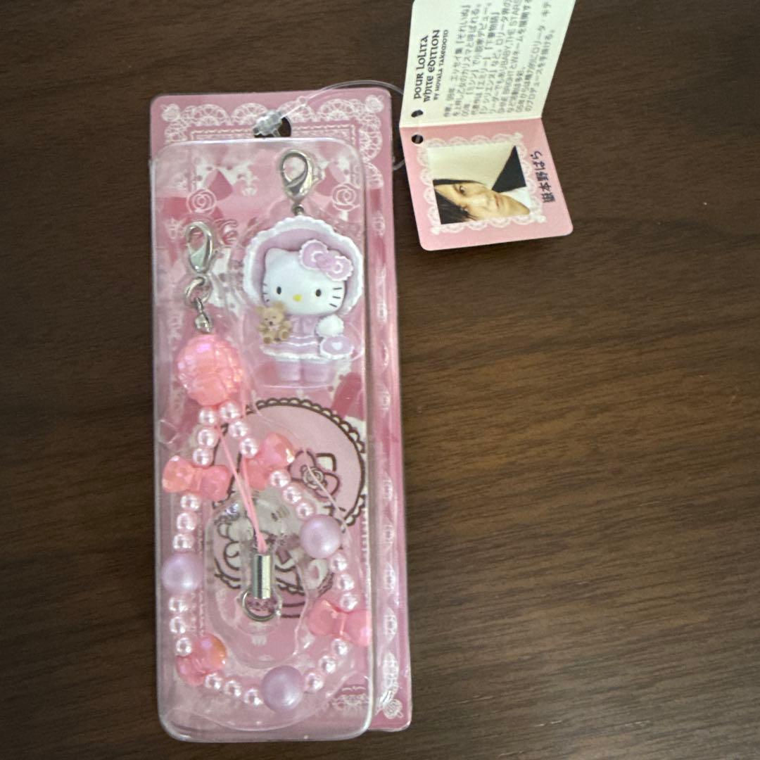 ハローキティ ロリータ　ストラップ