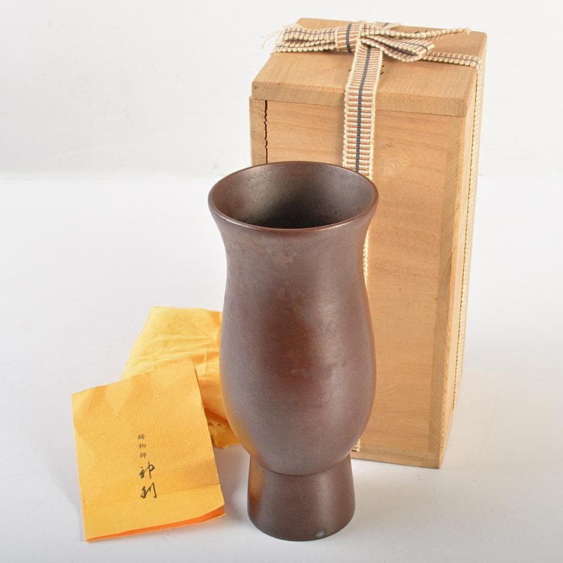 高岡銅器　鋳物師　神利作　鋳銅　蘭形花瓶　共箱　C　R7443