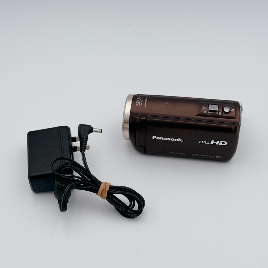 【美品】Panasonic デジタルハイビジョンビデオカメラ HC-V550M