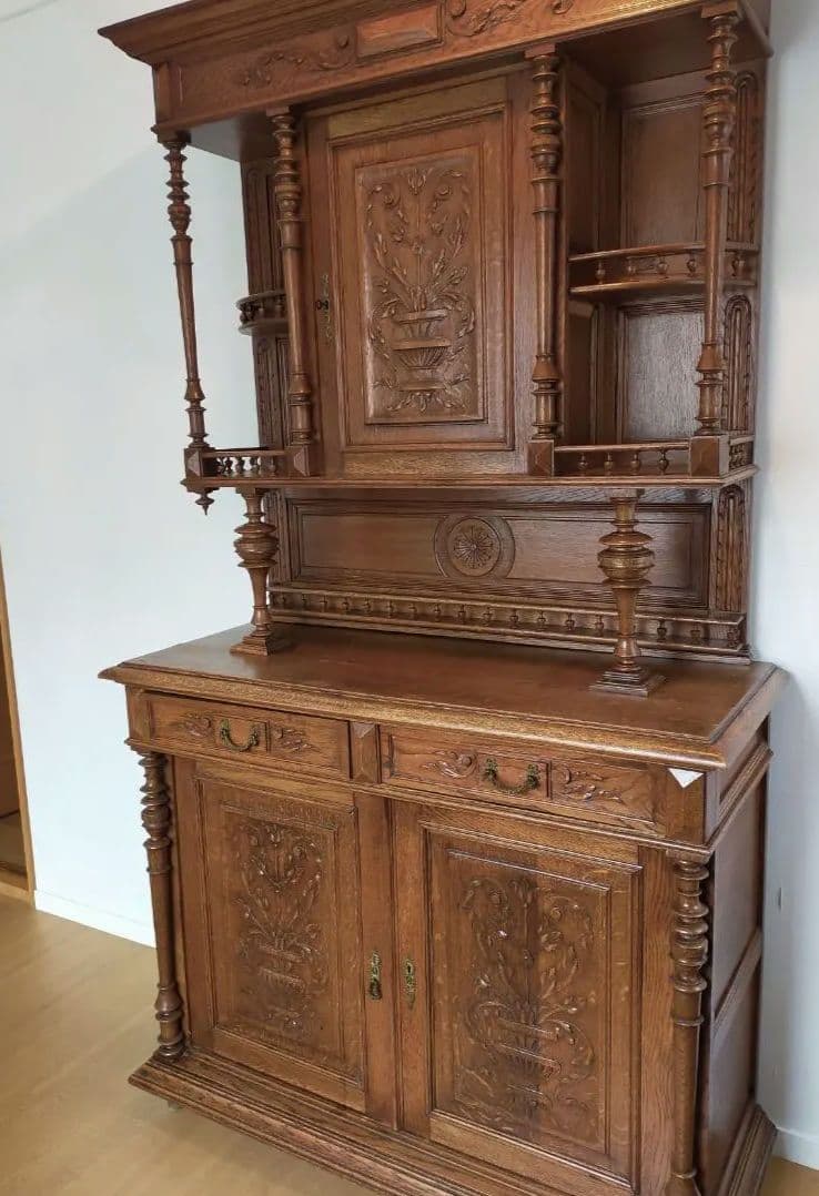 アンティーク　キャビネット