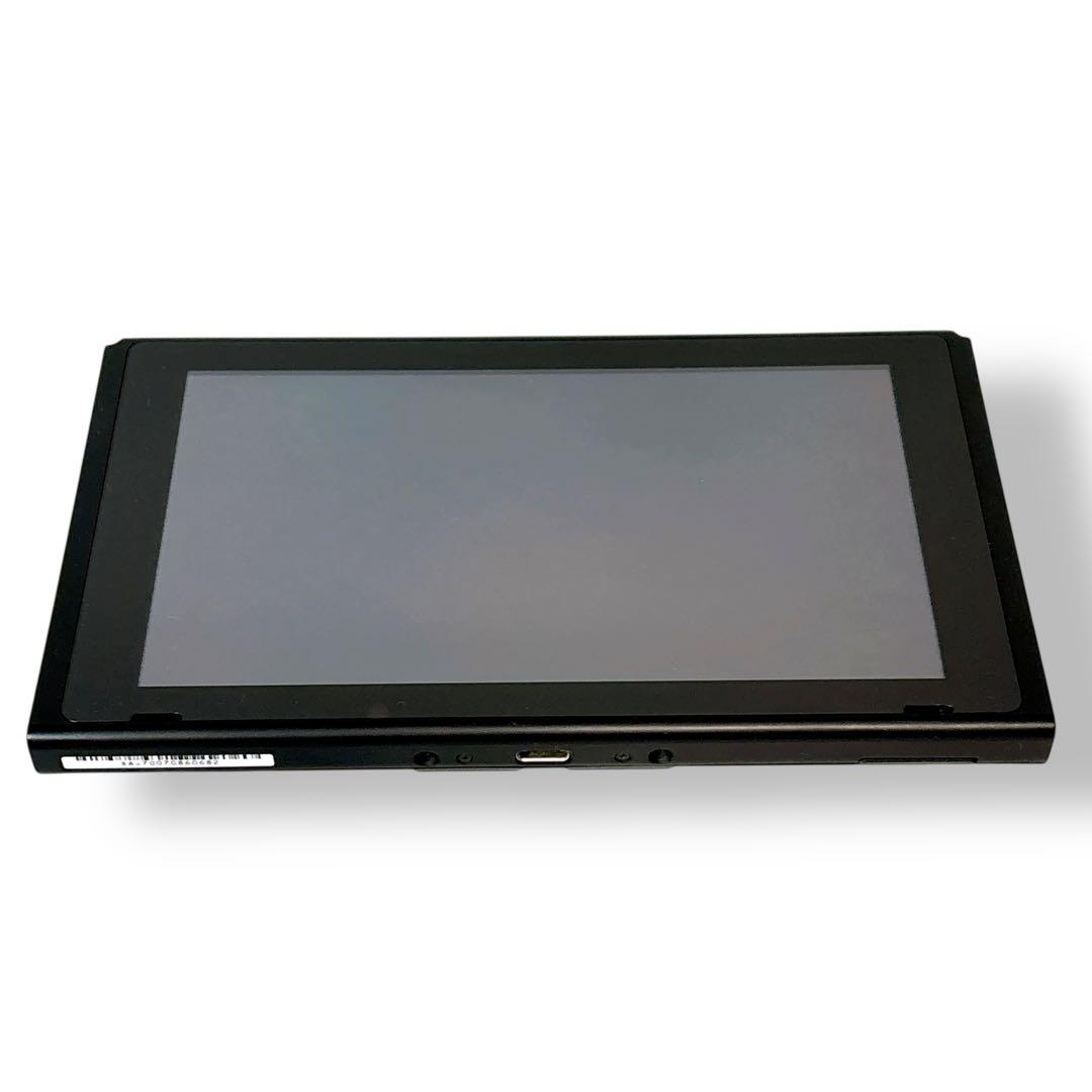 【美品】Nintendo Switch 本体のみ 2018年　任天堂