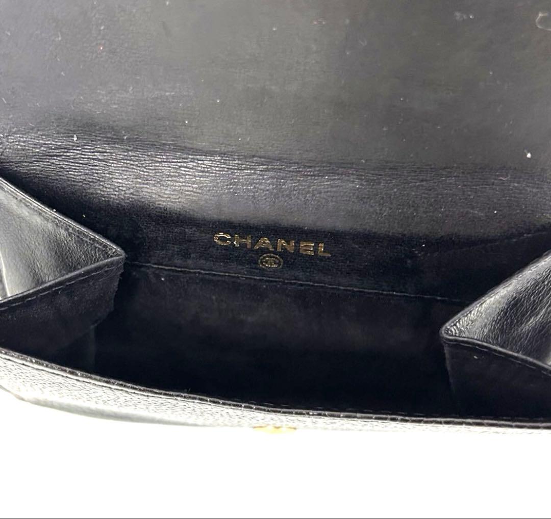 美品　CHANEL キャビアスキン ココマーク Wホック 二つ折り財布 ブラック
