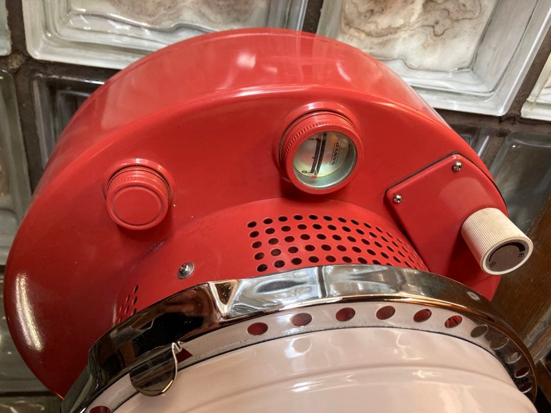 SANYOサンヨー石油ストーブ　ビンテージストーブ昭和レトロ