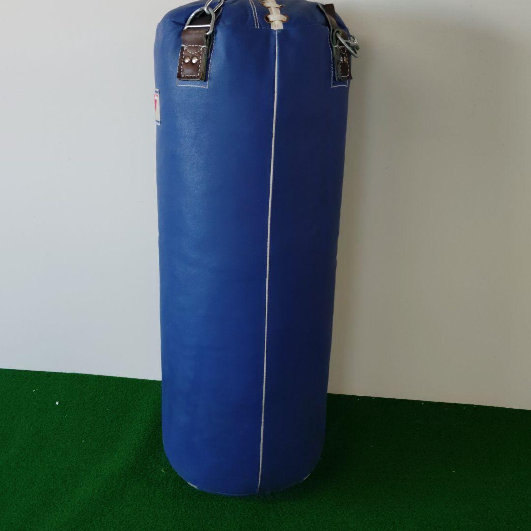 winning　ウィニング製 青いサンドバッグ チェーン付き