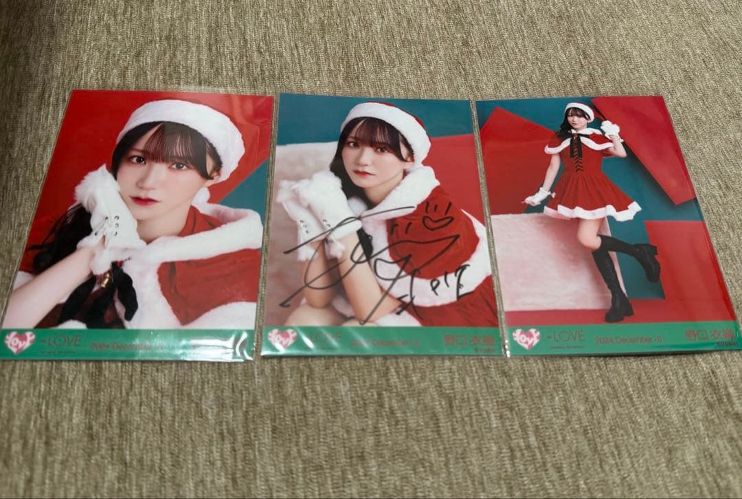 イコラブ 野口衣織 直筆 サンタ衣装 チュウ