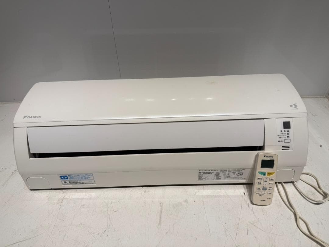 298　DAIKIN　2012年製エアコン　8～10畳用　整備済み