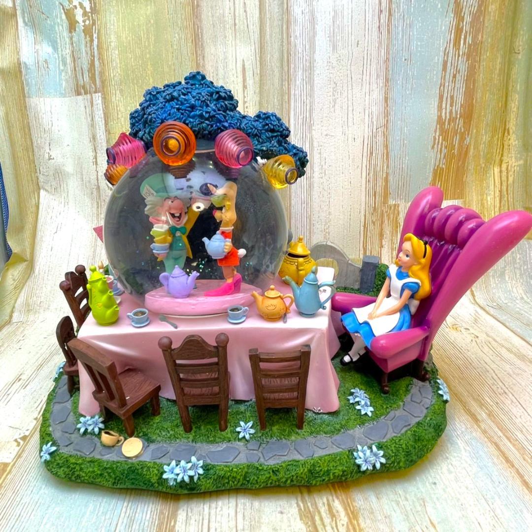 ふしぎの国のアリス チェシャ猫 ティーパーティー フィギュア★スノーグローブ