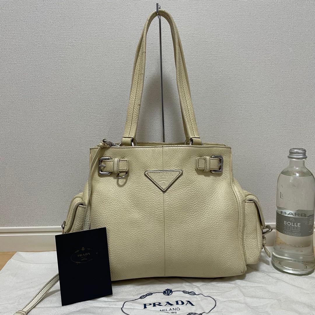 ■PRADA（プラダ）/良品 / レザー / ハンドバッグ / アイボリー