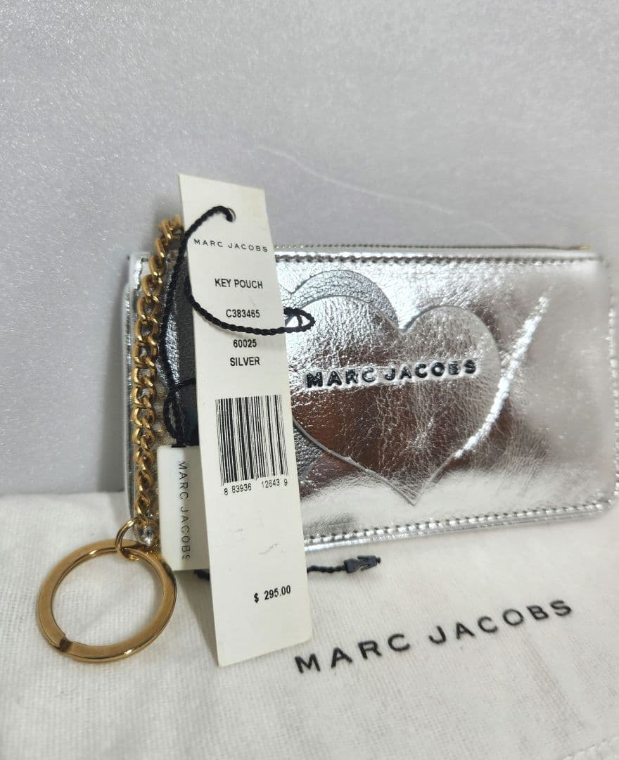 レア 新品 MARC JACOBS ケース キーリング付きポーチ シルバー