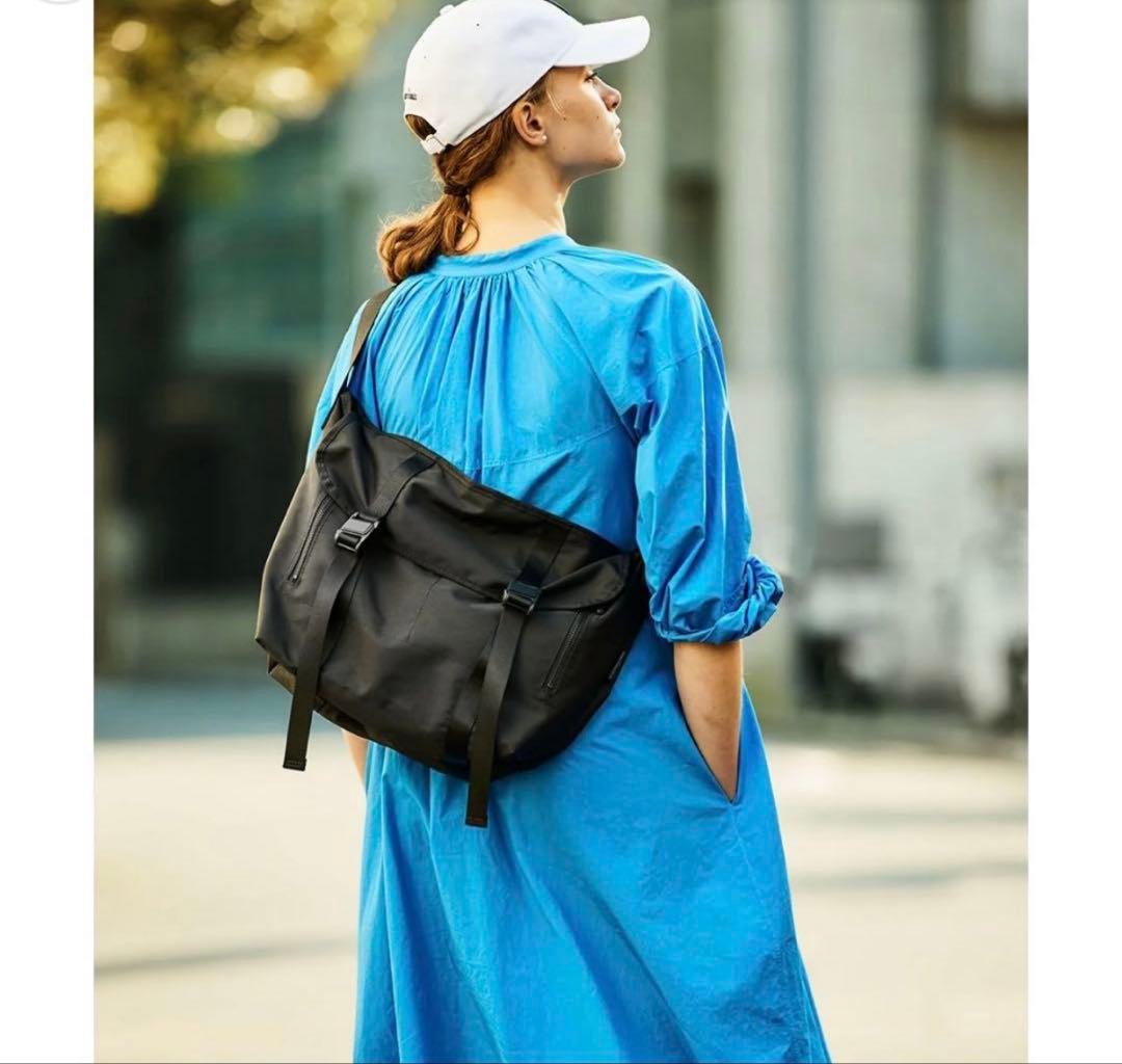 新品未使用！Shinzone別注 AMIACALVA MESSENGER BAG