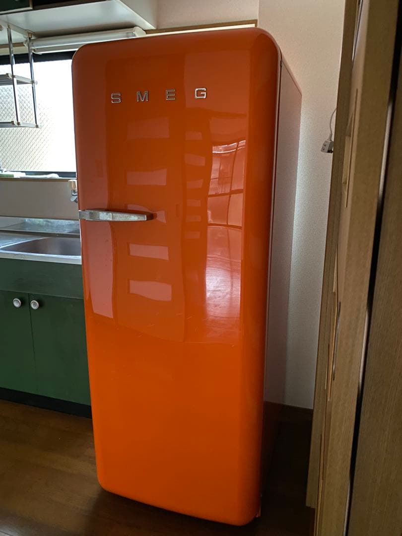 SMEG オレンジ冷蔵庫 アメリカンレトロスタイル