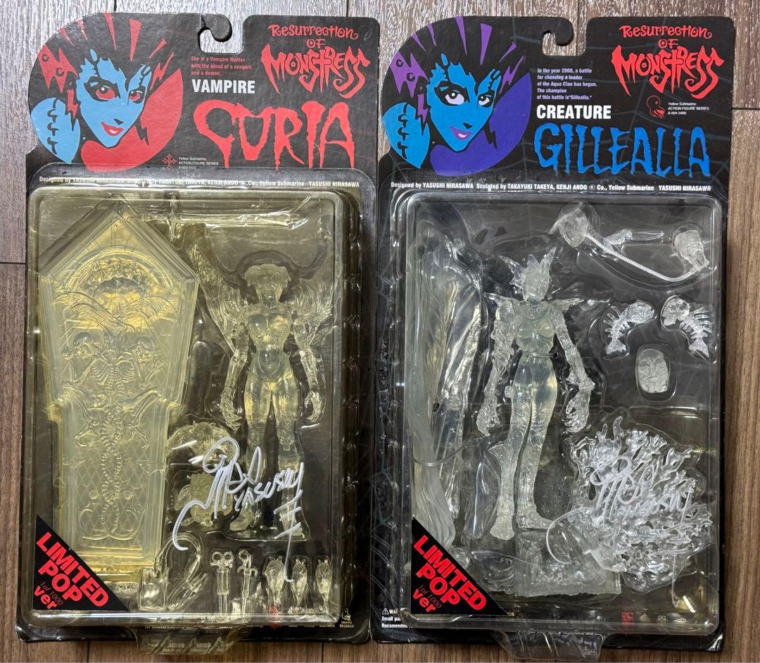 スーフェス韮沢靖氏直筆サイン入りCuria & Gillealla限定フィギュア