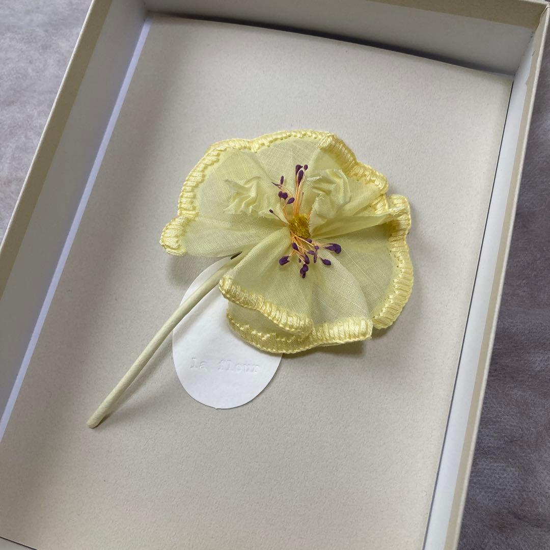 la fleur ミナペルホネン コサージュ