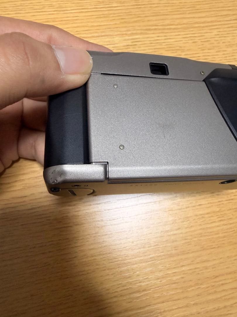 ［極美品］動作確認済み　CONTAX T2 コンパクトフィルムカメラ ケース付き