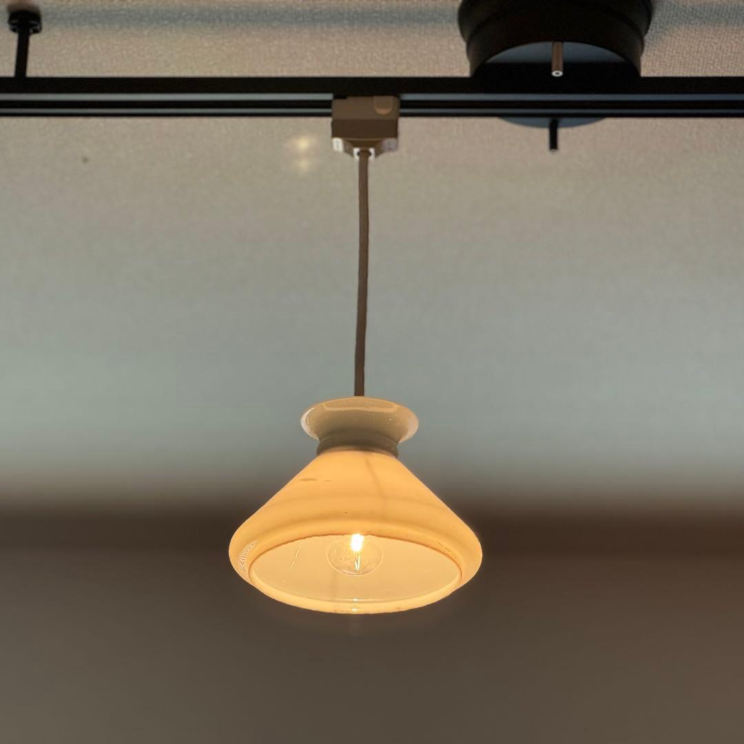 レトロ★白くて小さなランプシェード(おまけ付き) ペンダントライト