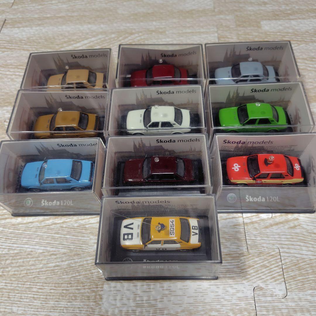 Škoda 120L ミニカー 10台セット 1/72