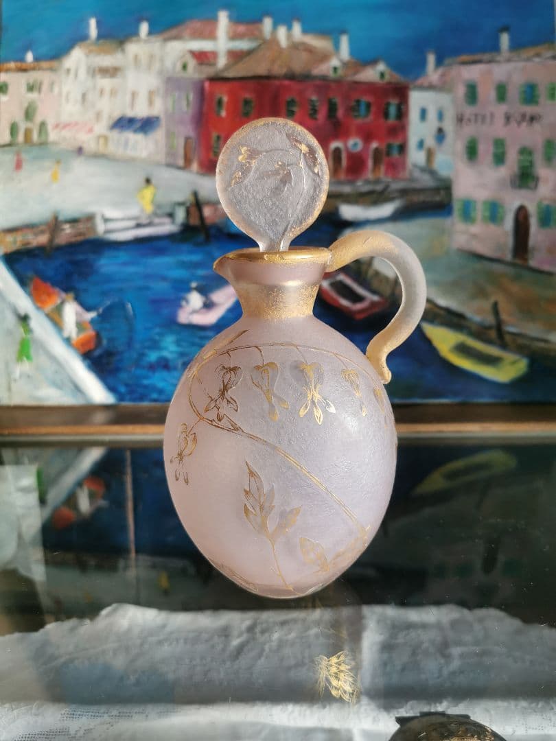 アンティークドームナンシー 駒草紋様金彩デキャンタ ラヴェンダーピンク キャラフ