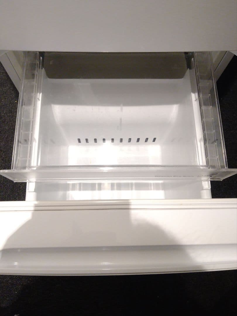 ヤマダセレクト 2ドア冷蔵庫 YRZ-F15G1 ホワイト 右開き・156L