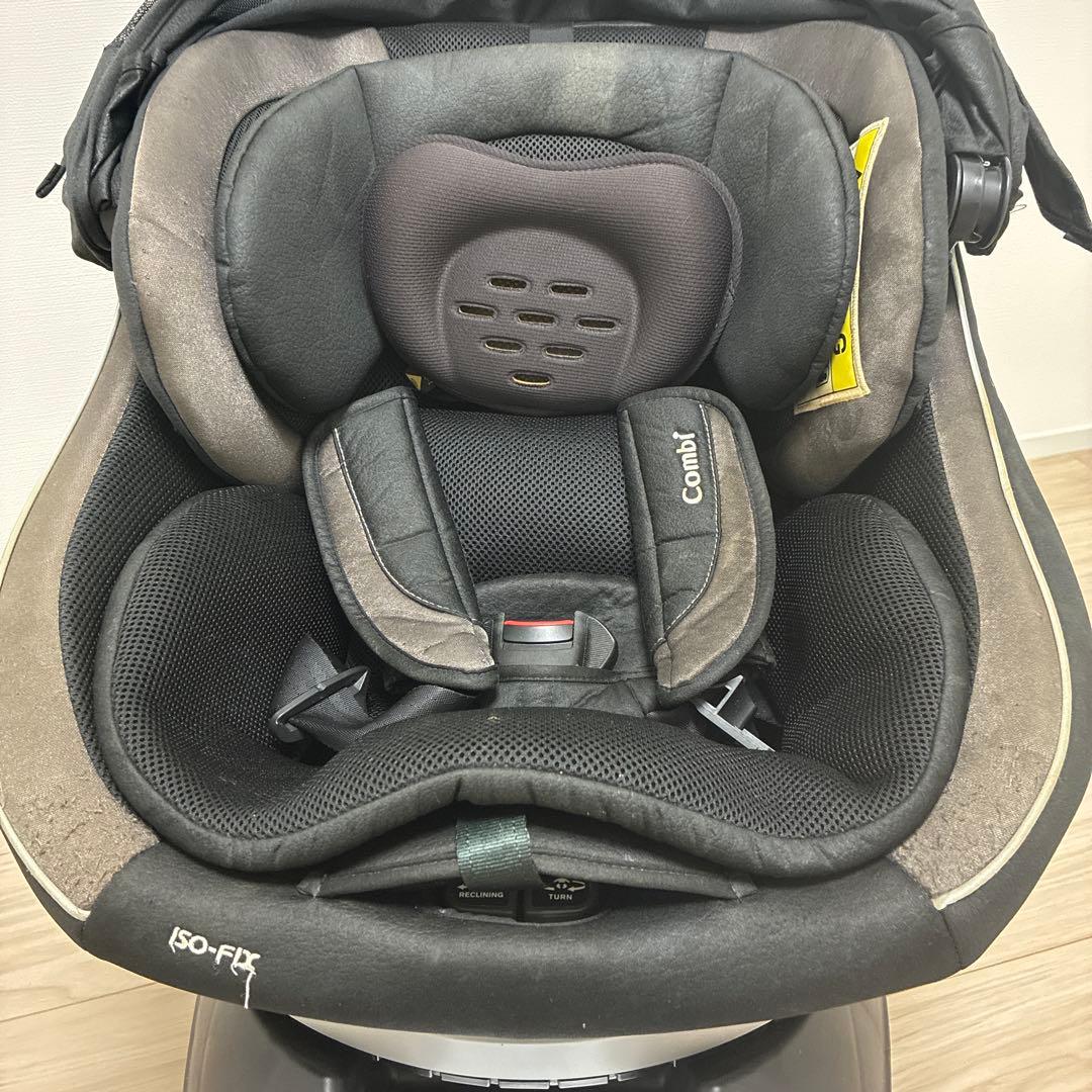 【送料込み】コンビ　クルムーブスマート　ISOFIX