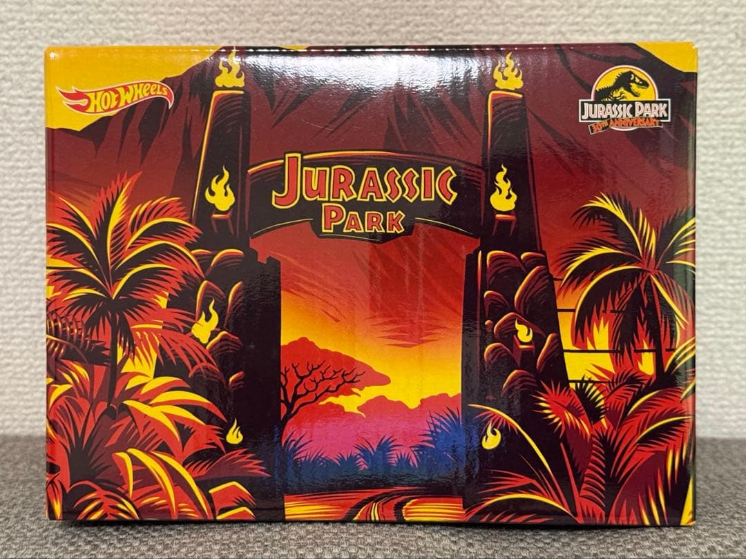 ホットウィール ジュラシックパーク ジープ ラングラー& Dr.イアン マルコム