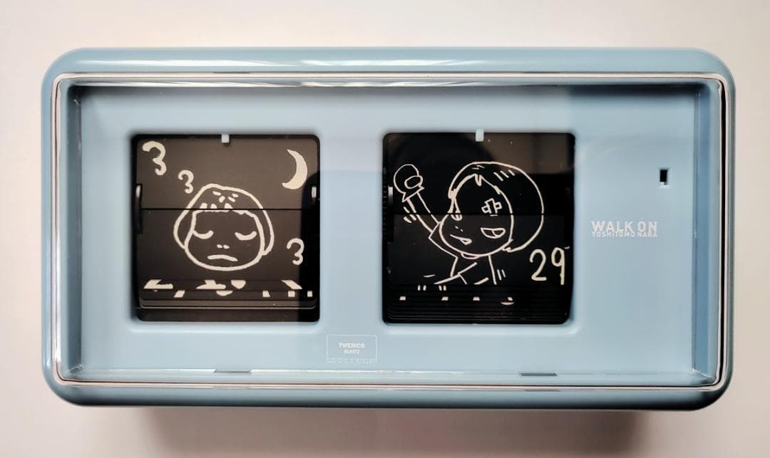 【美品】奈良美智 フリップ時計 WALK ON QT-30 ブルー