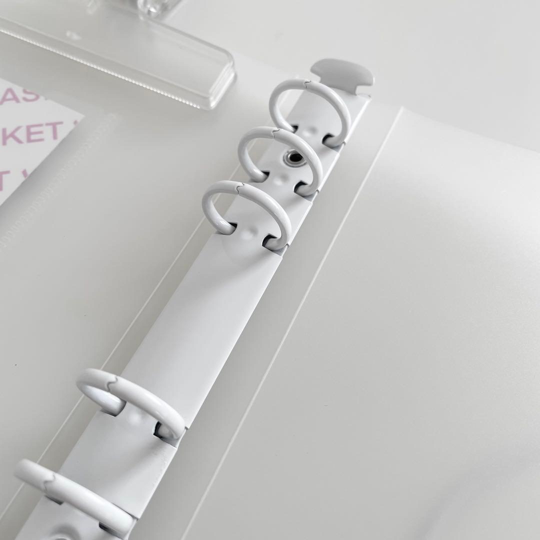 ラスト1点　韓国　貯金　バインダー　リフィル　ダブルリングバインダー　白　5