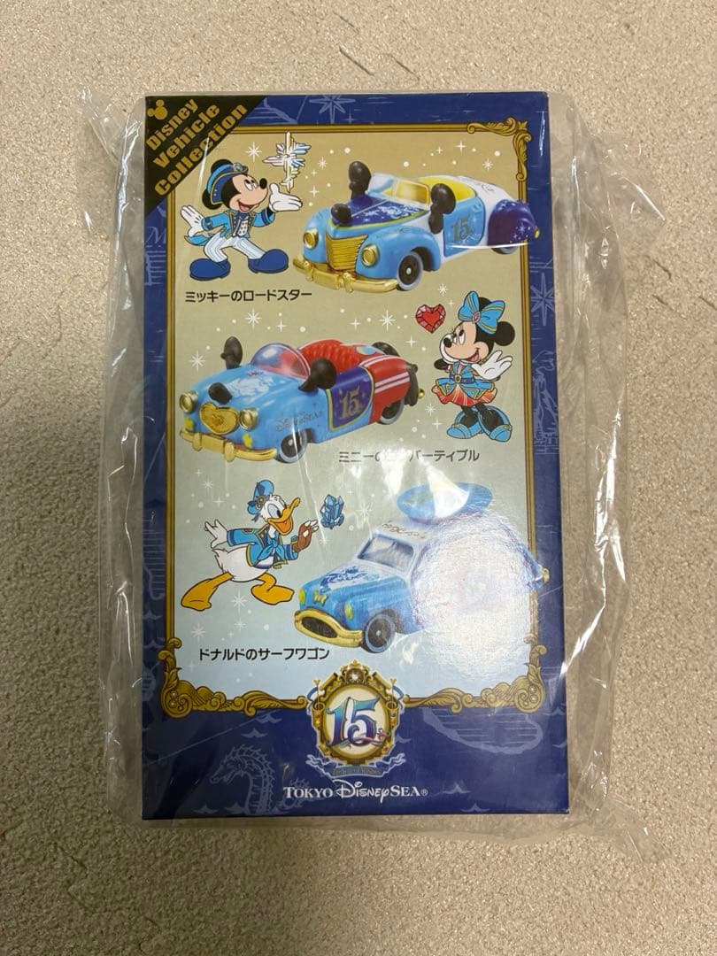 ミッキー ドナルド ミニカーセット