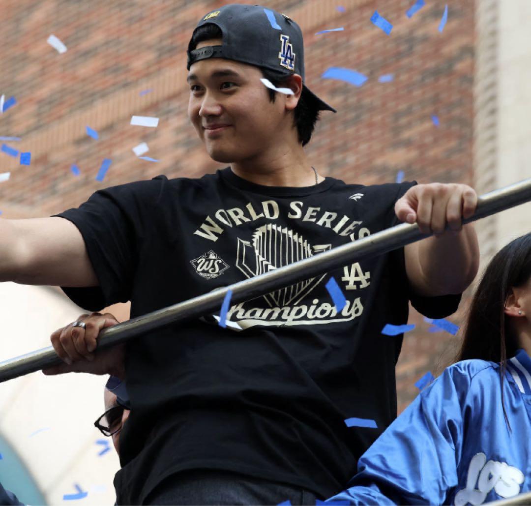 ロサンゼルスドジャース 2025 ワールドシリーズ チャンピオンパレードモデル