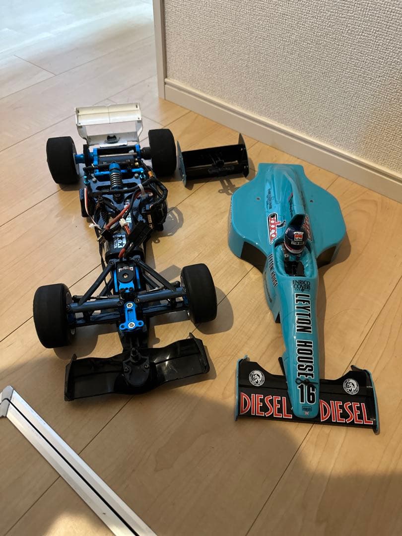 タミヤF104PRO メカ、プロポ付き