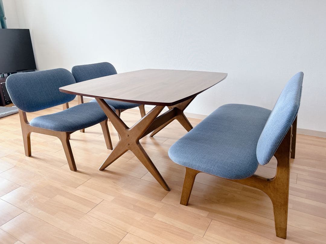 ニトリ　リラックスワイド　ダイニングテーブルセット　1人用チェア　2人用チェア