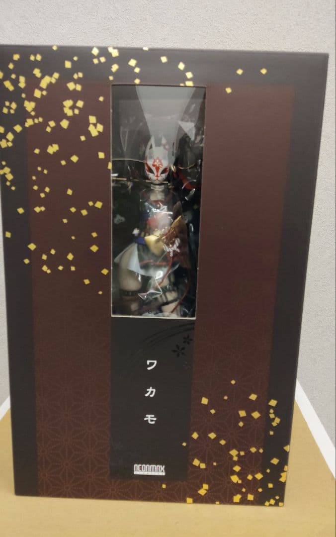 ブルーアーカイブ ワカモ ネオンマックス フィギュア