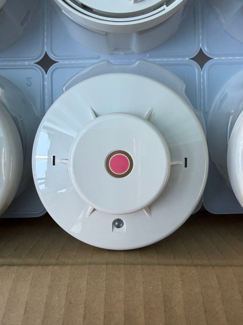 FDKJ319-D 光電式煙感知器3種　2023年製　 10個　ベース付き