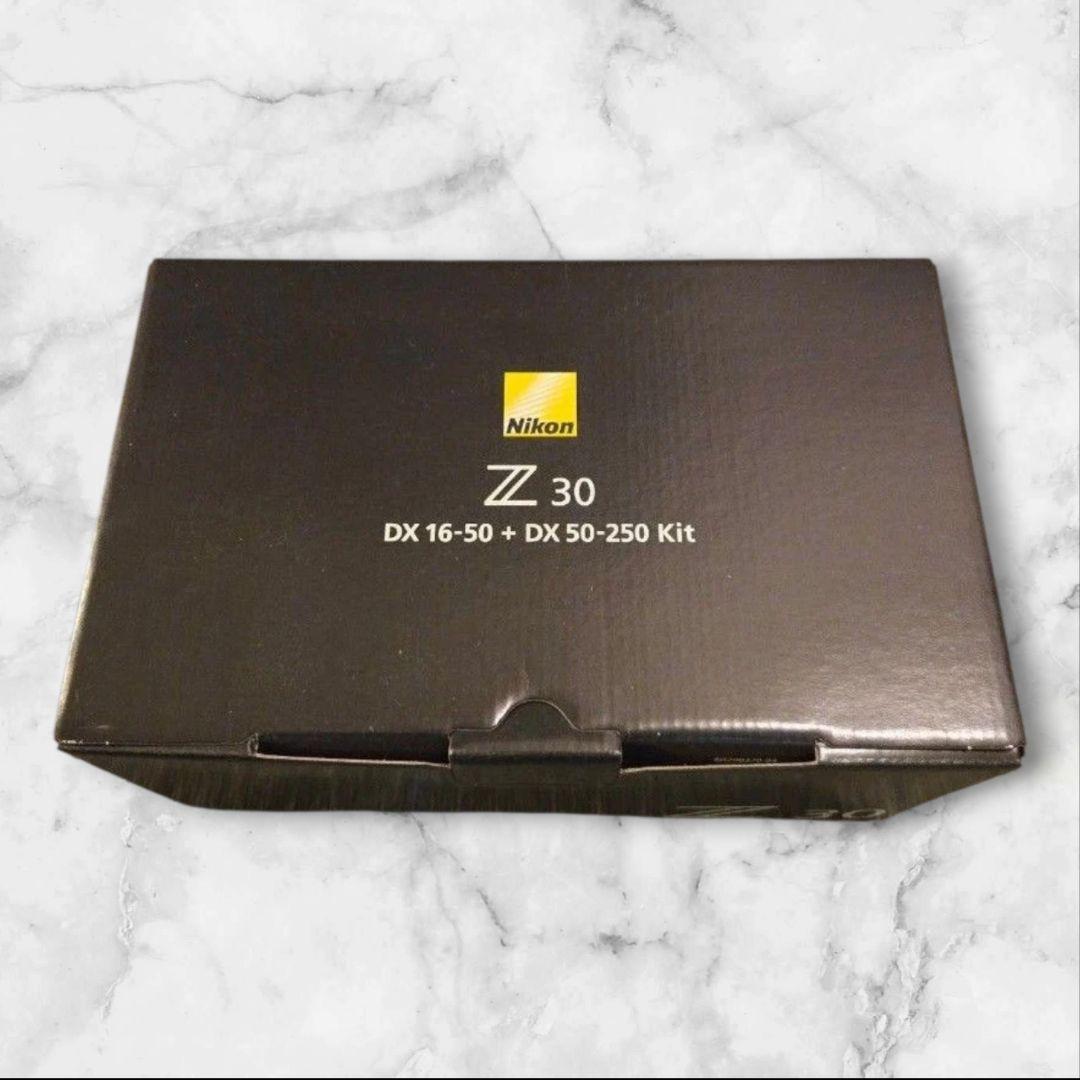 新品 未開封 納品書つき Nikon Z30 ダブルズームキット